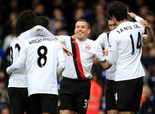 打爆勇士防 打爆勇士防